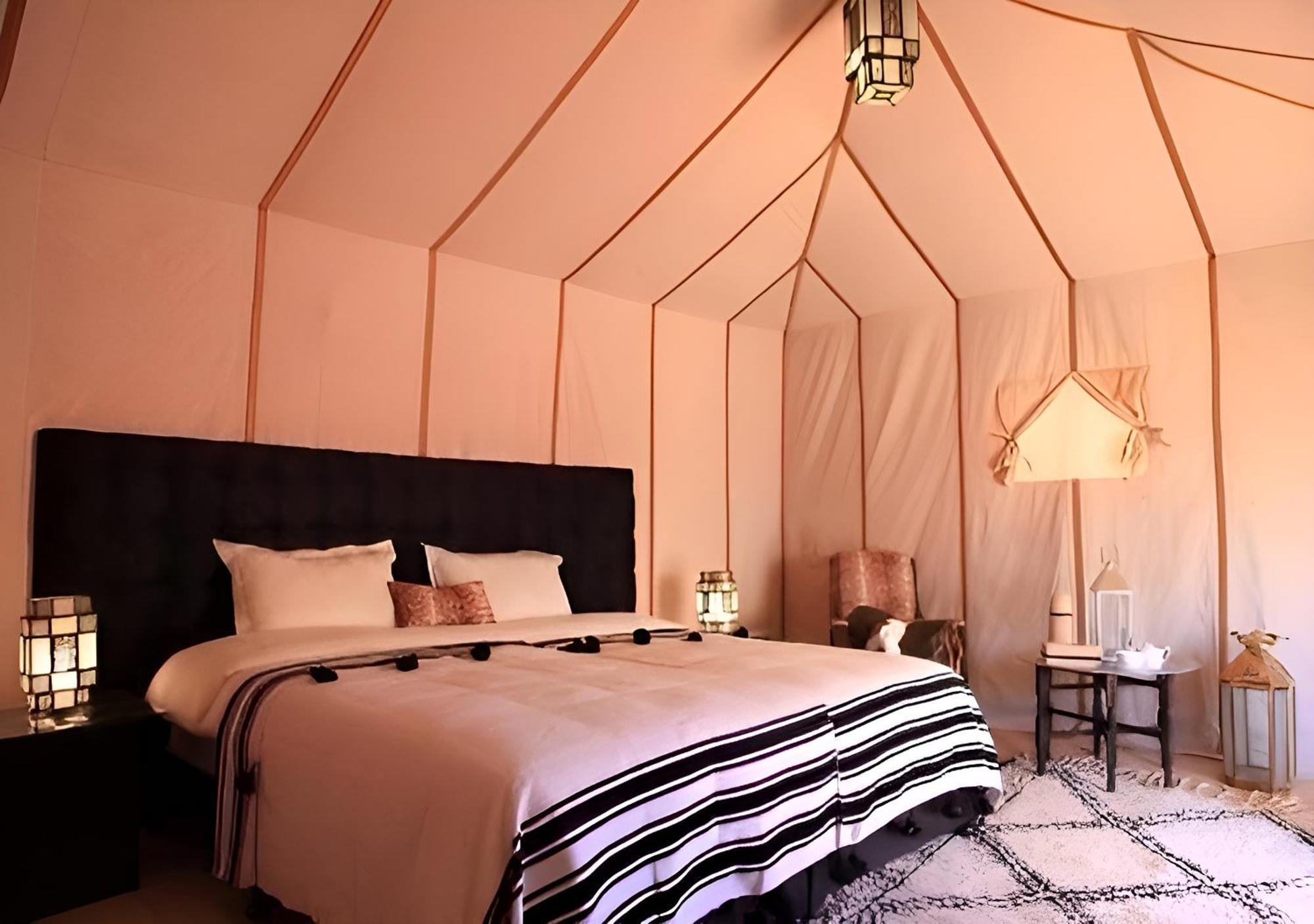 Merzouga Lovely Luxury Camp Exteriör bild